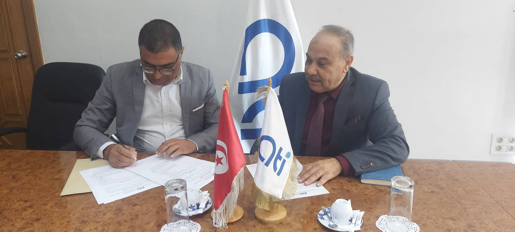 Signature de convention entre l’ATI et la municipalité de Gafsa